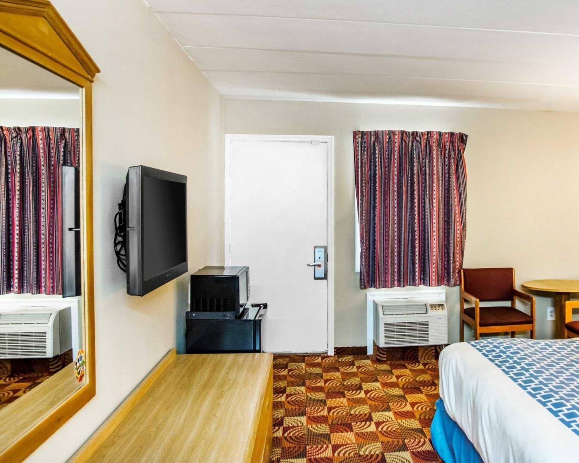 Econo Lodge Franklin Kültér fotó